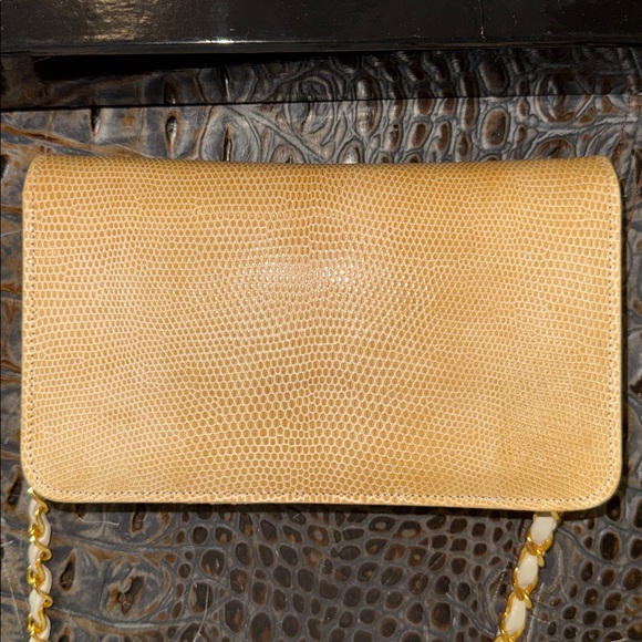 Chanel 1986 WOC Classic Flap and Clutch Khaki Faux Lizard Skin Bag - Picture 6 of 17